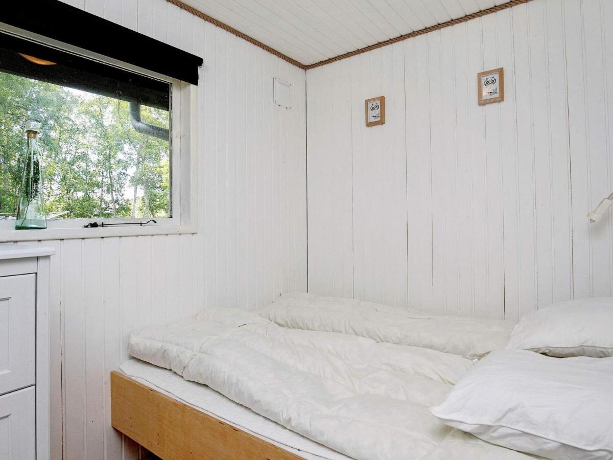 4 Person Holiday Home In L S Laeso Exterior photo