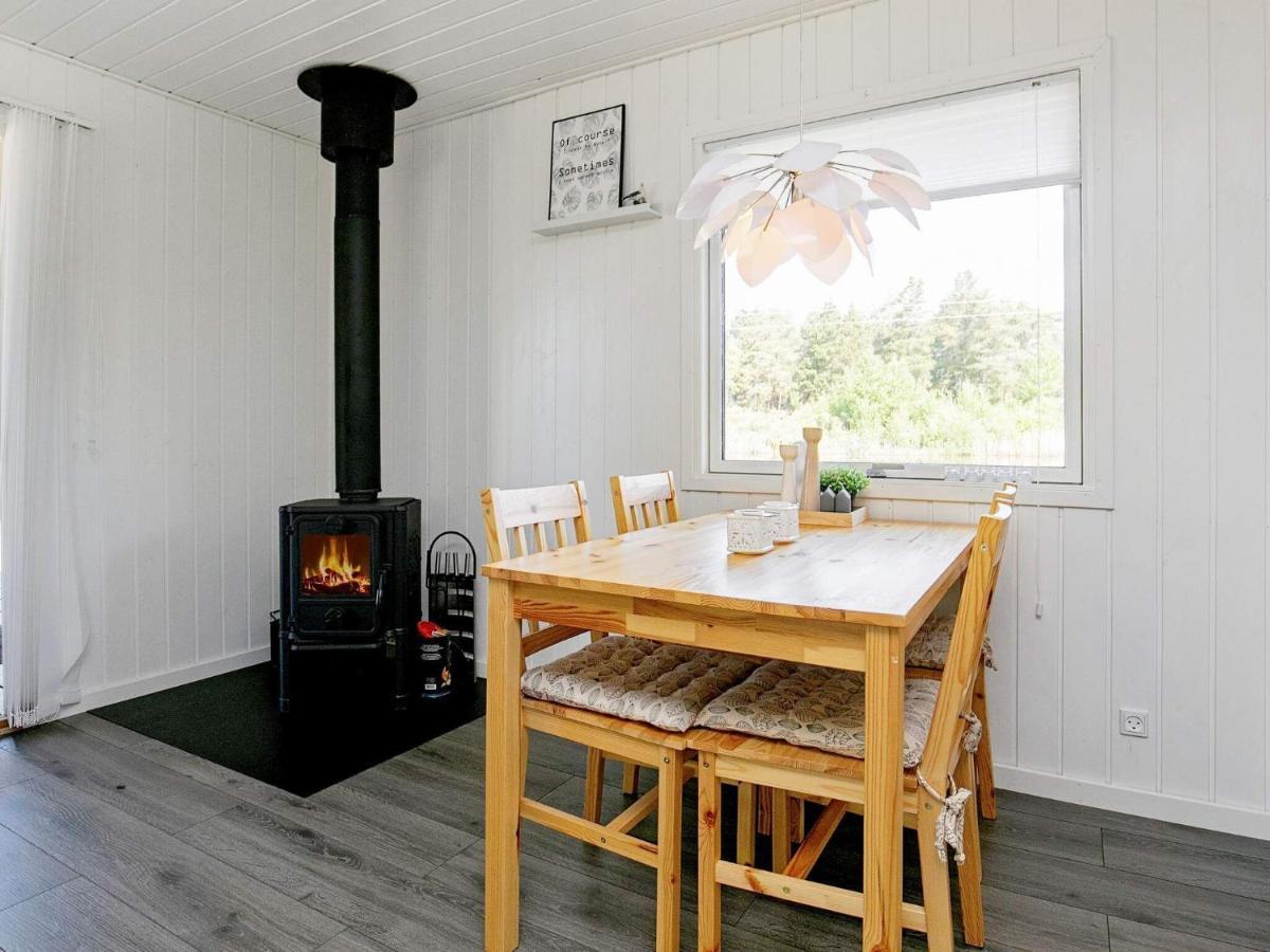 4 Person Holiday Home In L S Laeso Exterior photo